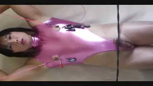 סקס ללא רישום  נניח שקוץ ייהנה מנילינגוס וסקס אנאלי סרטי בקס חינם עם מאהב תאווה