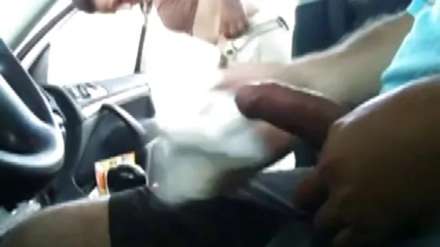 סקס ללא רישום  שתי חברות מזוינות נחמדות בעדינות לסביות סרטים חינם בנרתיק