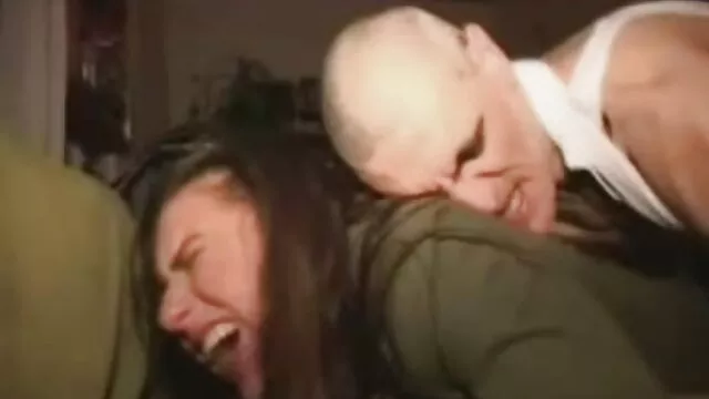 סקס ללא רישום  בחורה שעירה סרטי מסאג חינם מאוננת מול מצלמת אינטרנט.