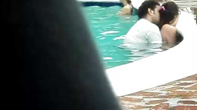 סקס ללא רישום  מתעמלת סרטי סקס למבוגרים חינם עירומה.